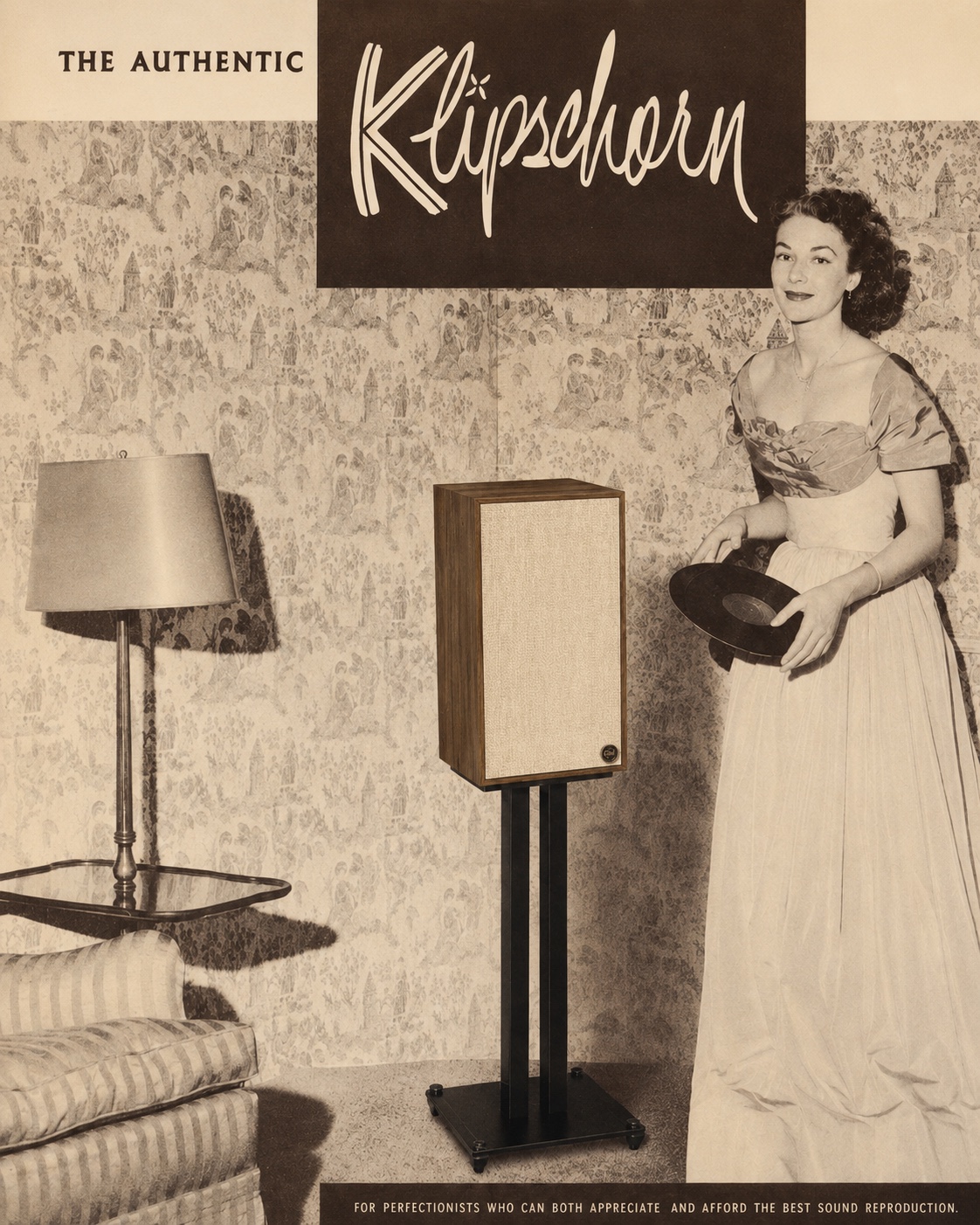 Klipsch The Nines speaker with a Lambswool grille in the vintage Living Room artwork used by Pixel Brite